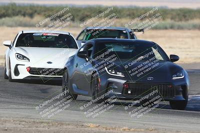 media/Sep-15-2024-Speed Ventures (Sun) [[7a54f7ed2f]]/86 Group/Session 1 (Outside Grapevine)/